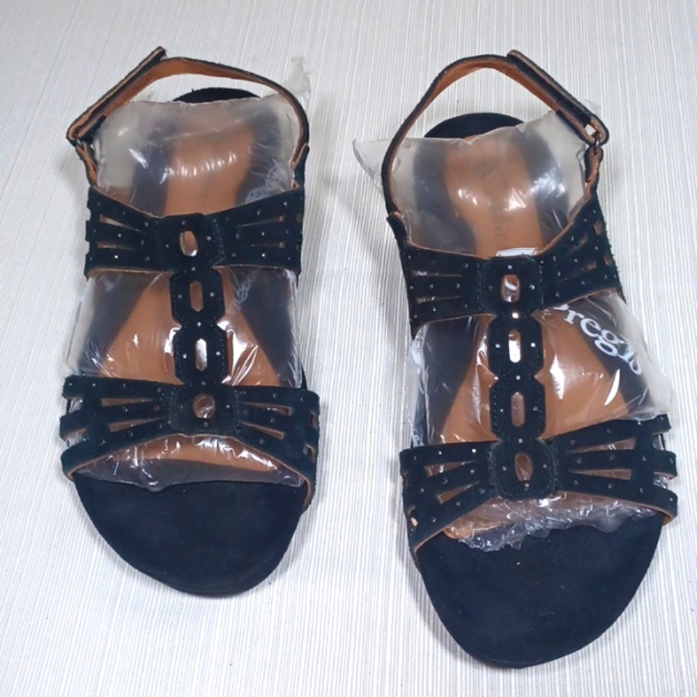 Sz 7 Earthies Black Leather Tica Sandal with Sparkles